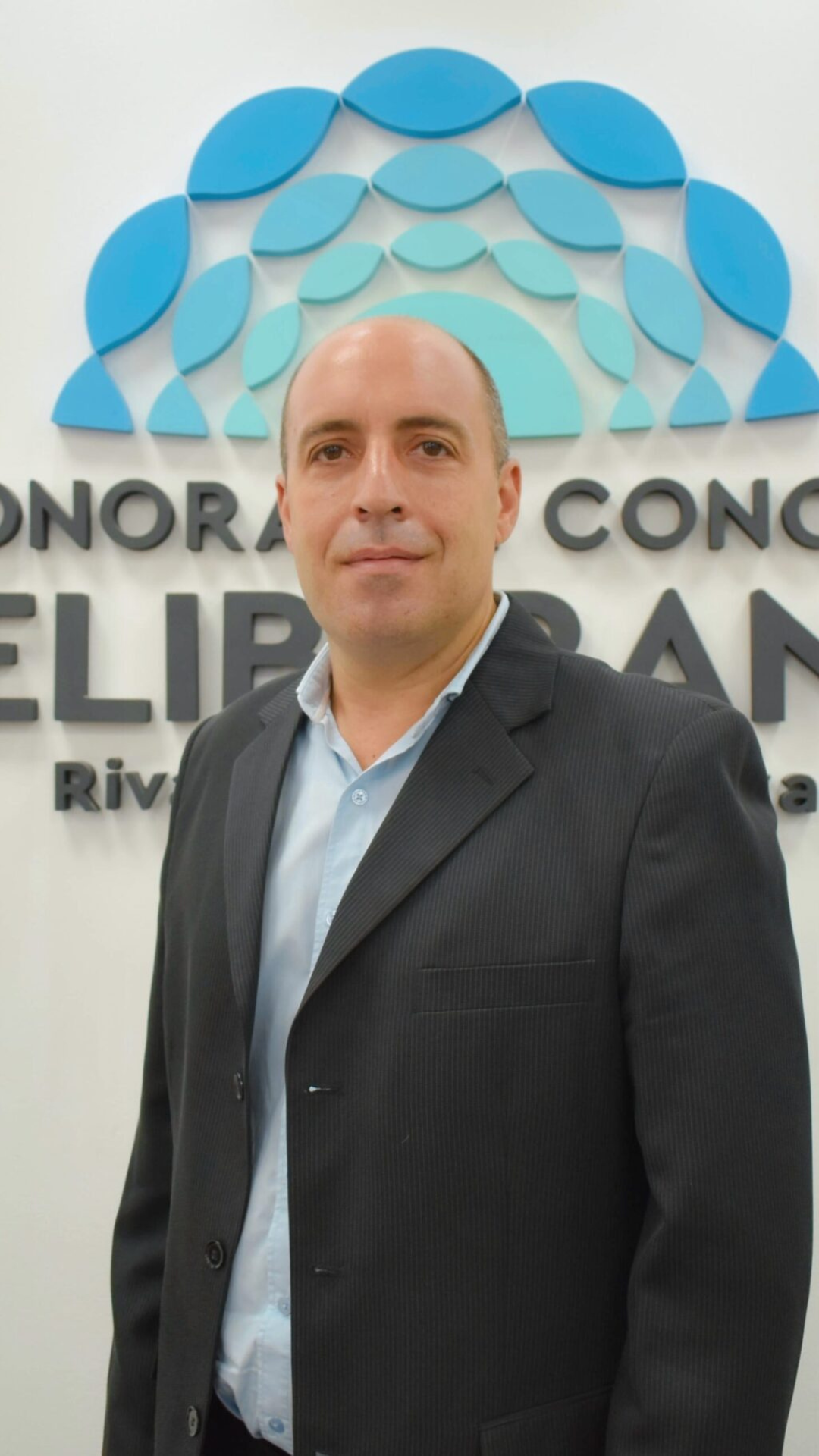 Alejandro Flores
